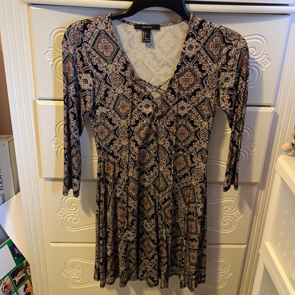Navy, printed flowy dress